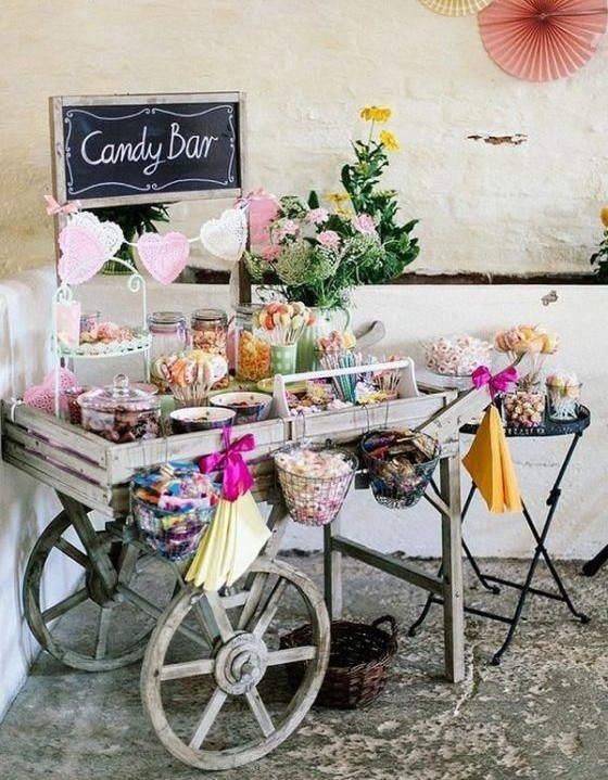 Location de candy bar, barbe à papa, baby-foot et autre matériel